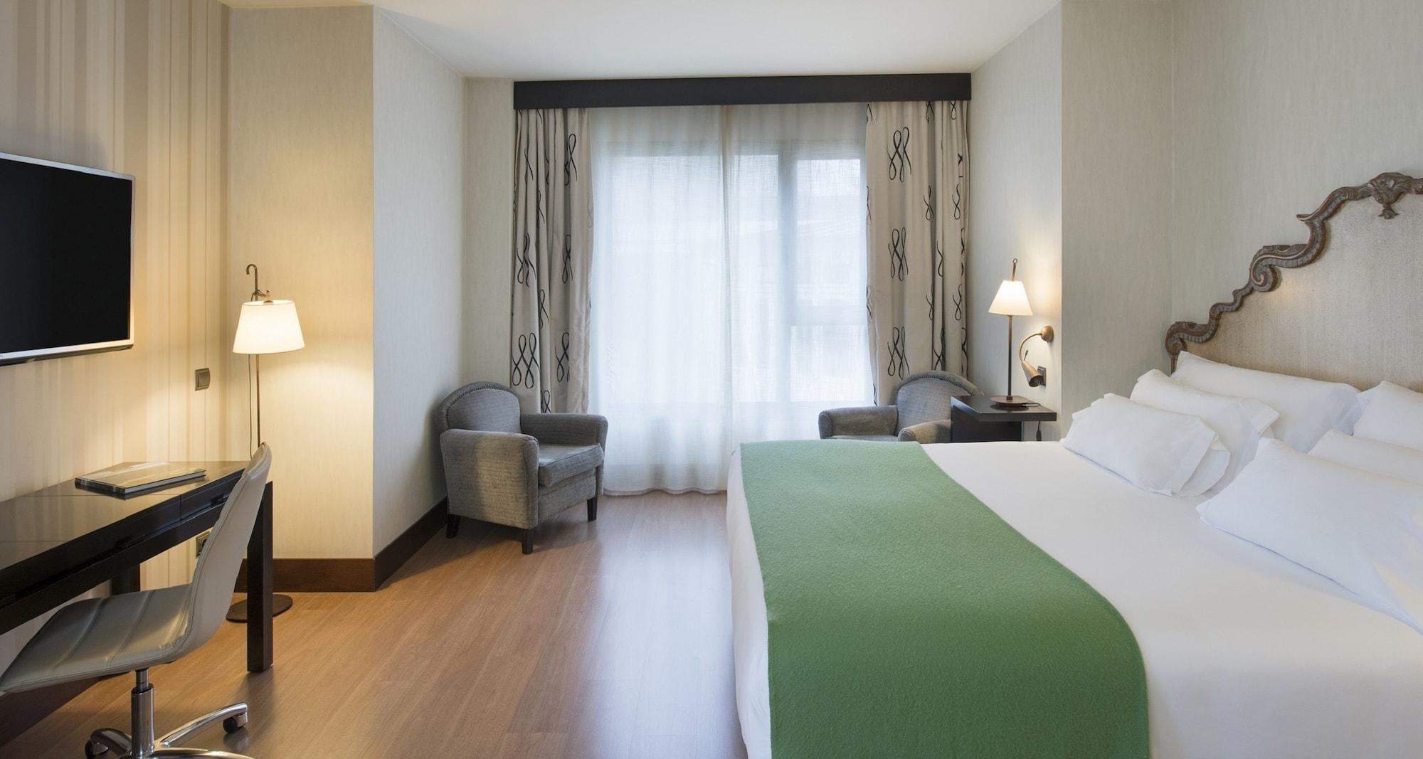 Palacio De Aviles Affiliated By Melia Екстер'єр фото A room at the hotel